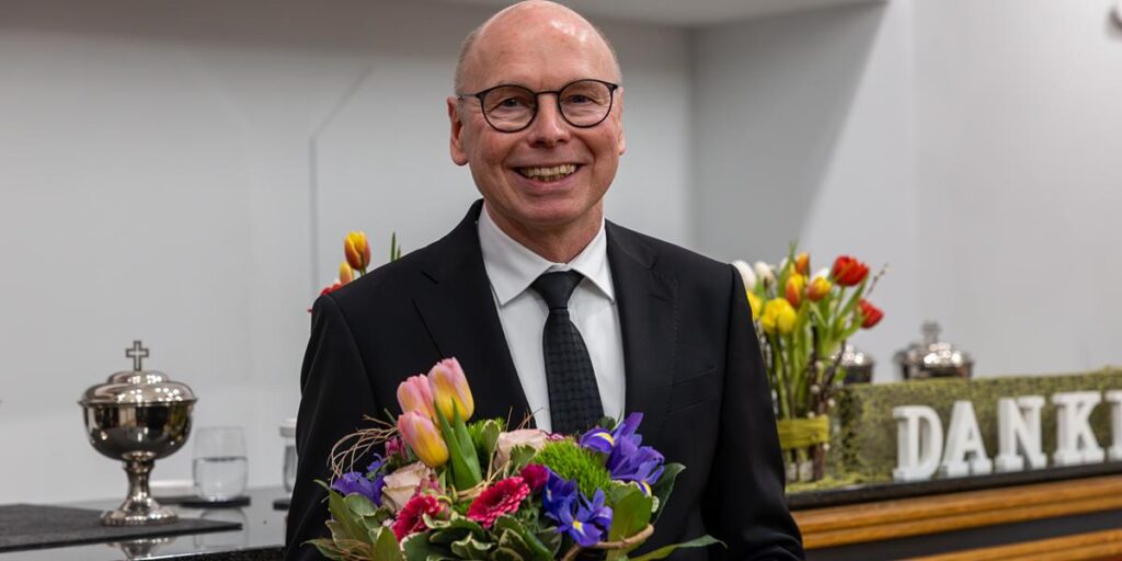Letzter Gottesdienst    von Bischof Bruns