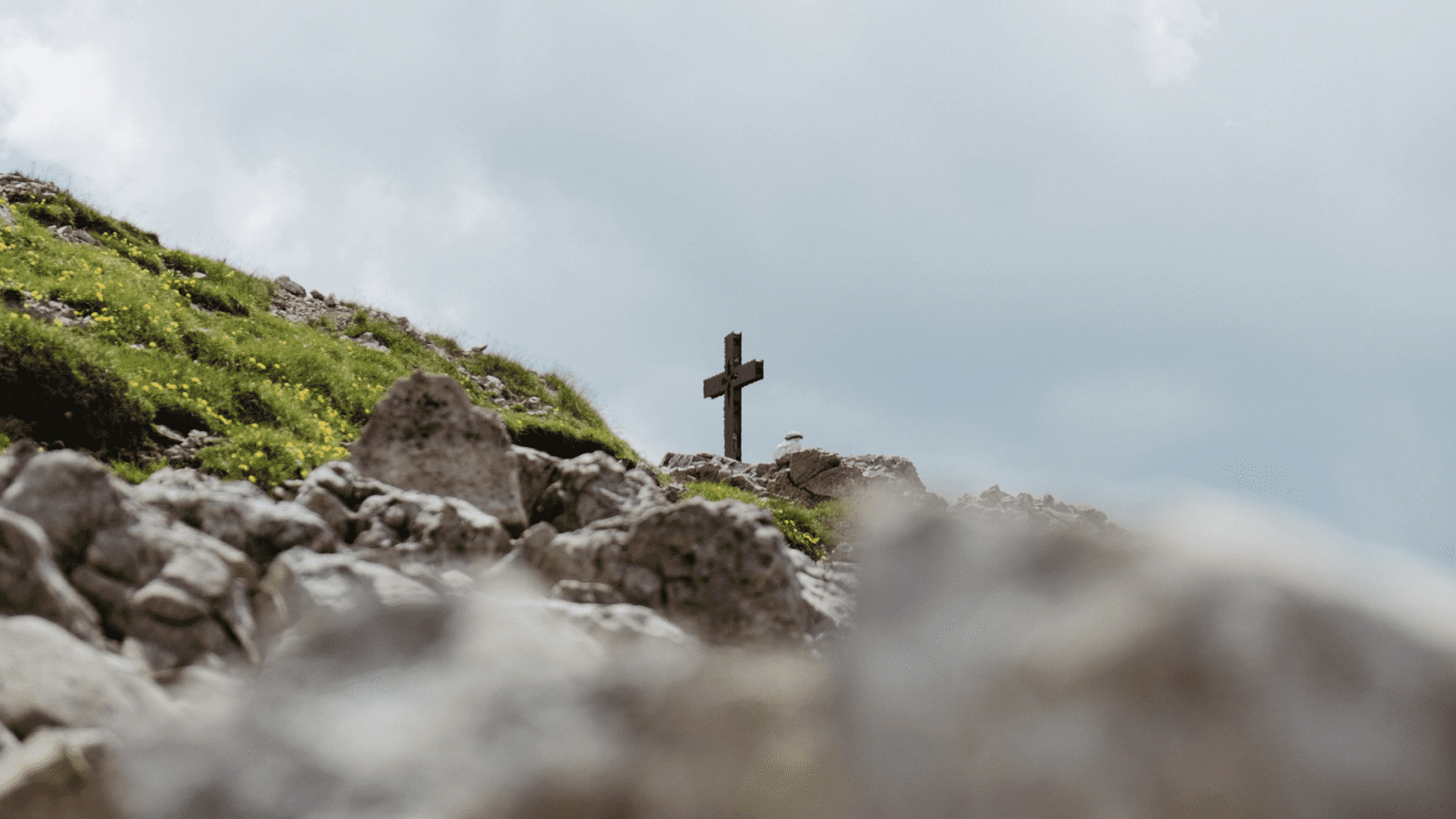 Isus na križu – Novoapostolska Crkva