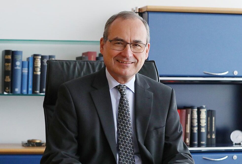 Geslo godine 2023. – S Kristom služiti i kraljevati – Novoapostolska Crkva