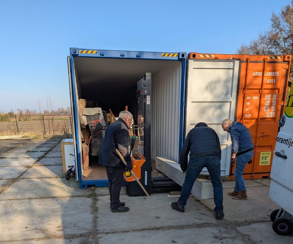 Samen werken op het depot in Nederland – Stichting Corantijn