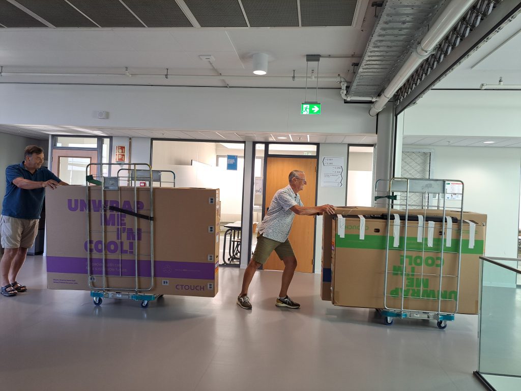 HU Utrecht doneert voor onderwijs – Stichting Corantijn