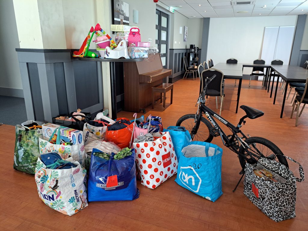 Donatie deelnemers Kinderkledingbeurs Kudelstaart – Stichting Corantijn