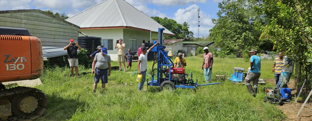 Boring naar drinkwater geslaagd – Stichting Corantijn