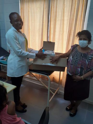 De hulp aan de een helpt een ander – Stichting Corantijn