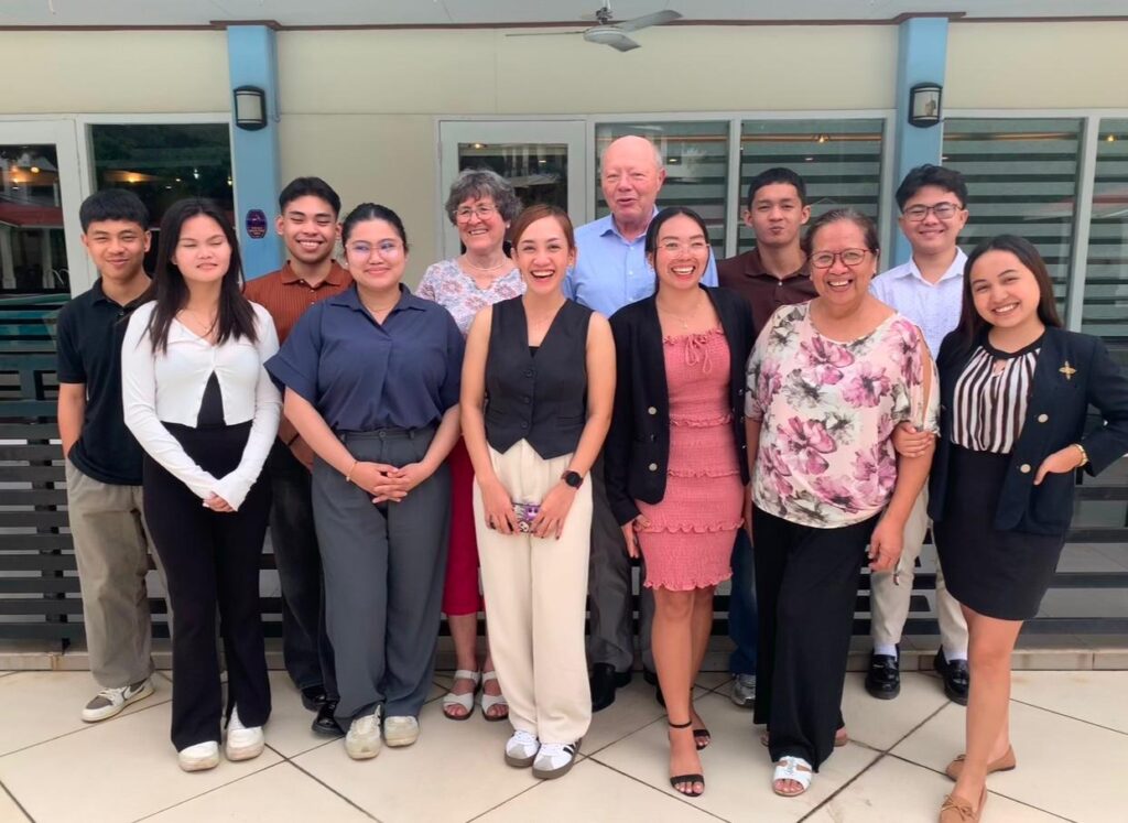 Scholarship donors visiting the Philippines