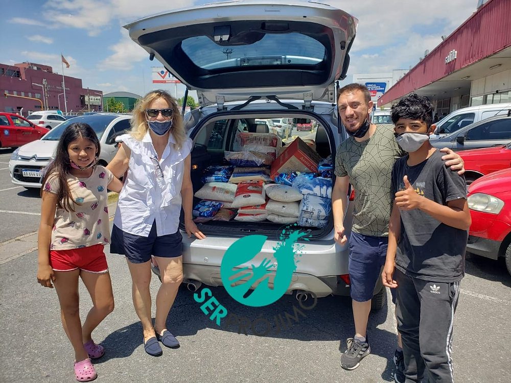 Un Año de Crecimiento y Solidaridad: Entregas de alimentos 2021