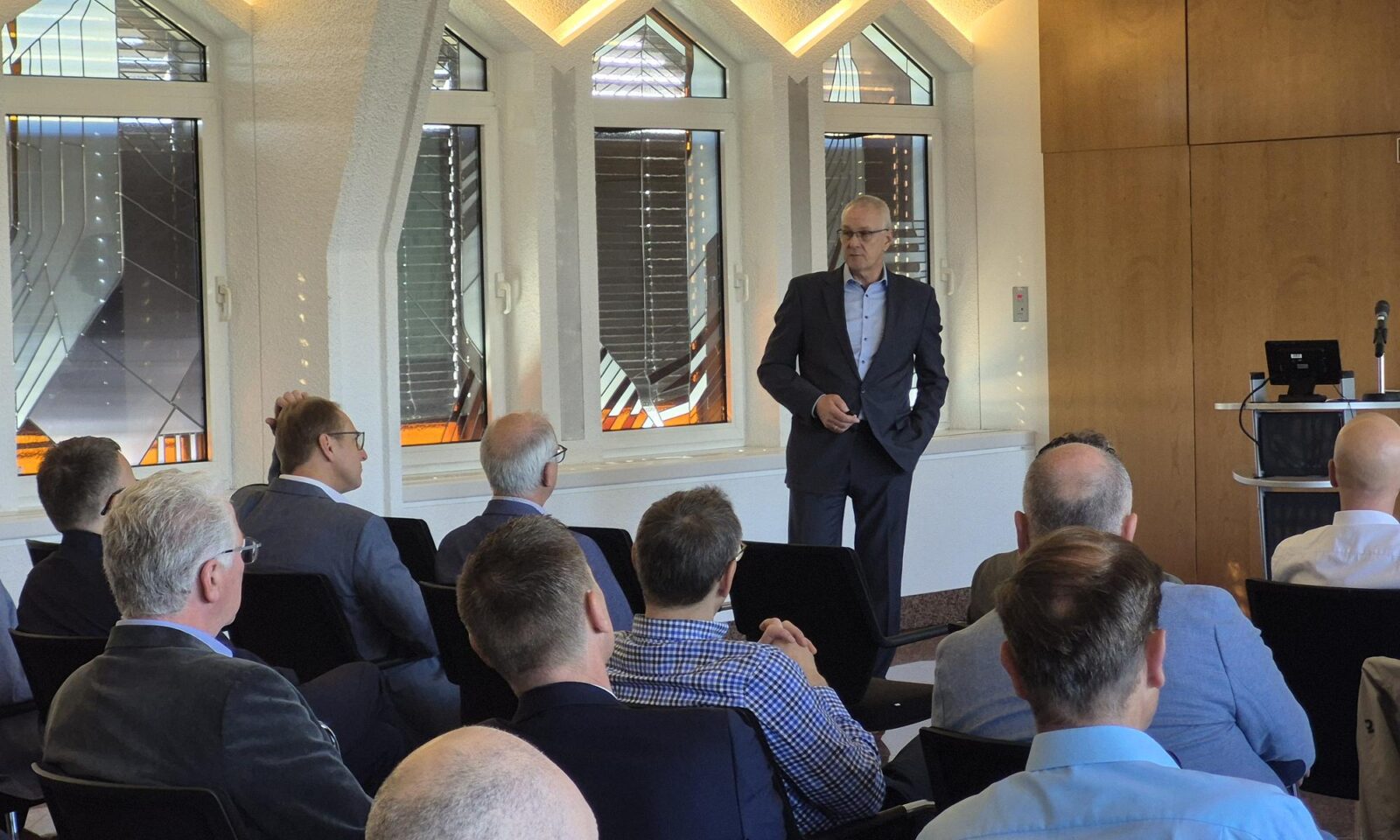 Bezirksämtertag im VDZ                        Alle Meldungen anzeigen