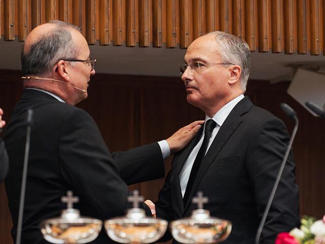 Biserica Nouapostolică,Învestire cu privirea spre viitor