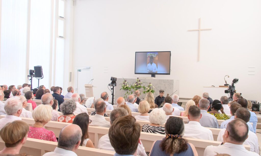 Abwechslungsreiches Musikprogramm, liebevolle Grußbotschaften                        Alle Meldungen anzeigen