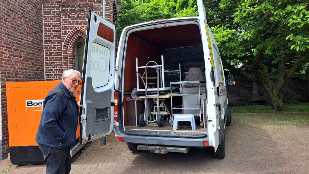 Inrichting voor poliklinieken in Suriname – Stichting Corantijn