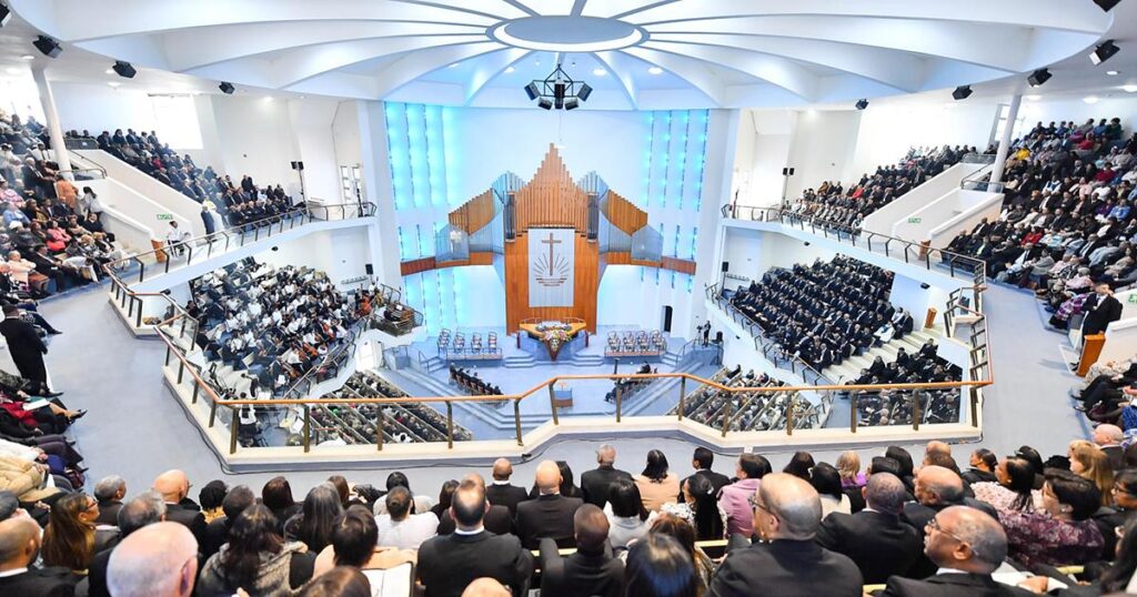 Pentecostes 2026: A Igreja mundial volta os olhos para a Cidade do Cabo