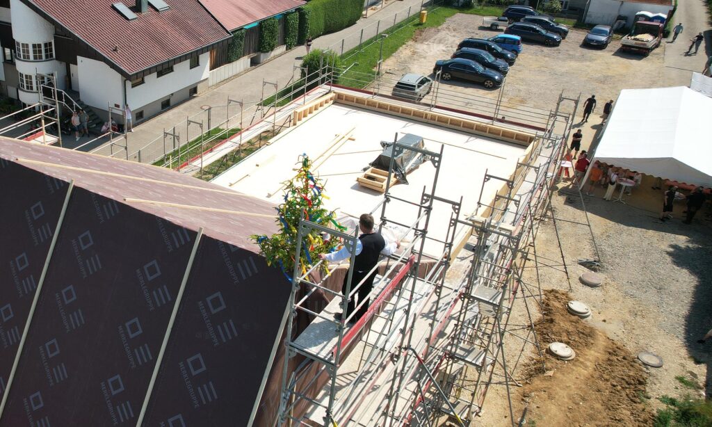 Richtfest und Baufortschritt in Weilheim an der Teck                        Alle Meldungen anzeigen