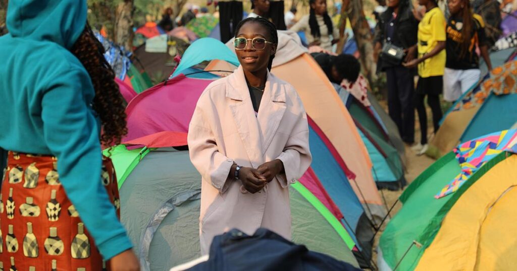 Dia Nacional da Juventude em Angola reúne jovens de todo o país