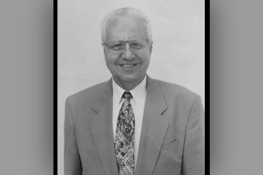 Trauer um Bischof i.R.  Kurt Eisenblätter