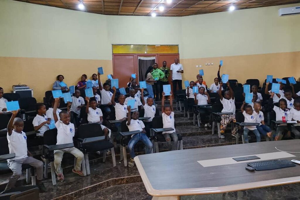 Kin-Ouest : Les enfants de l’École du dimanche à la découverte de l’administration centrale de Limete