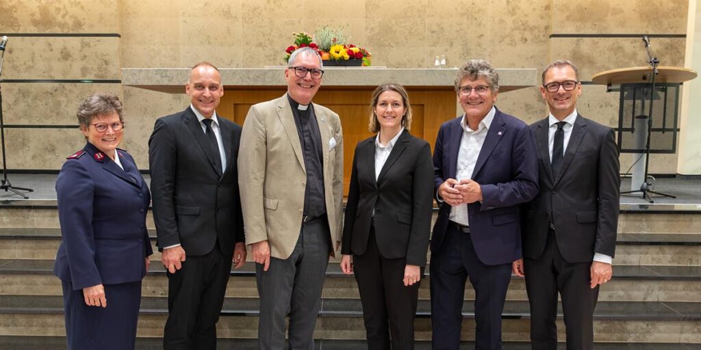 Neuapostolische Kirche feiert    Vollmitgliedschaft in der ACK