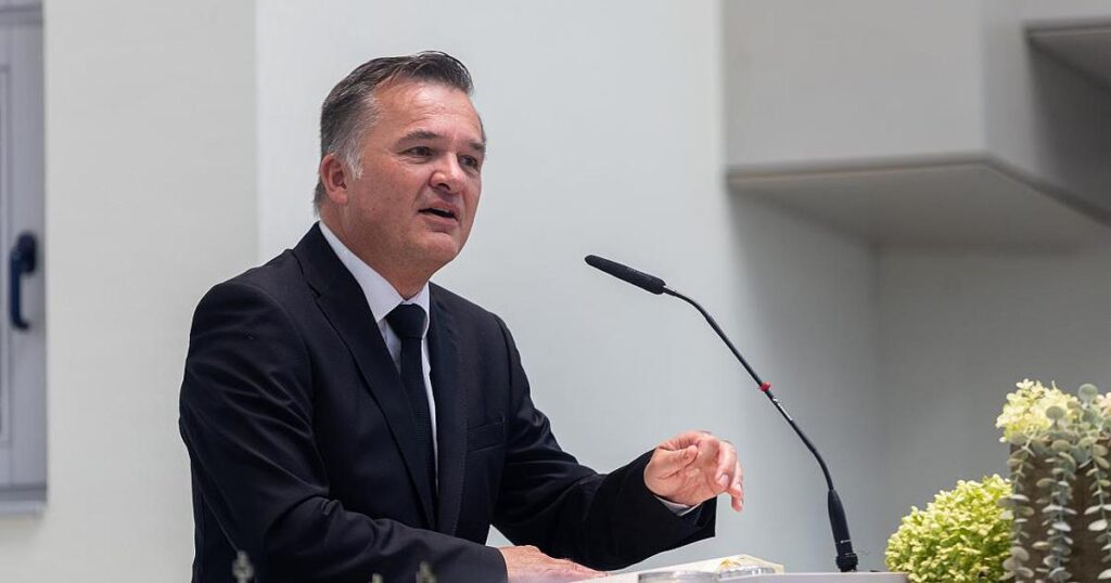KRAŠTO APAŠTALO STEFAN PÖSCHEL LAIŠKAS