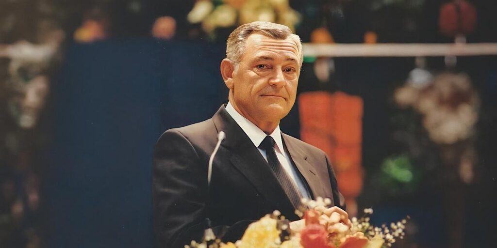 District Apostle Ernst Hermann Graf: A legacy of service and growth