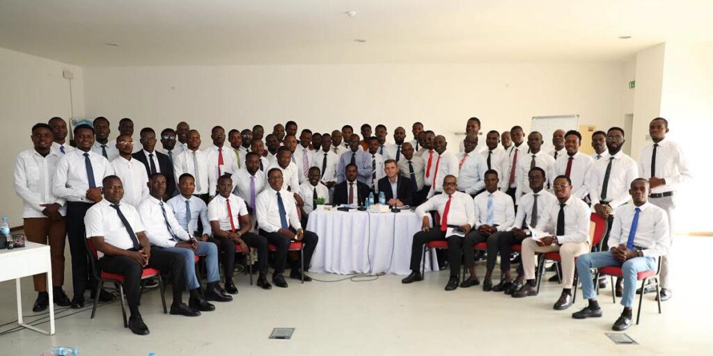 Musikförderung in Angola:    Neues Lehrwerk erstmals eingesetzt
