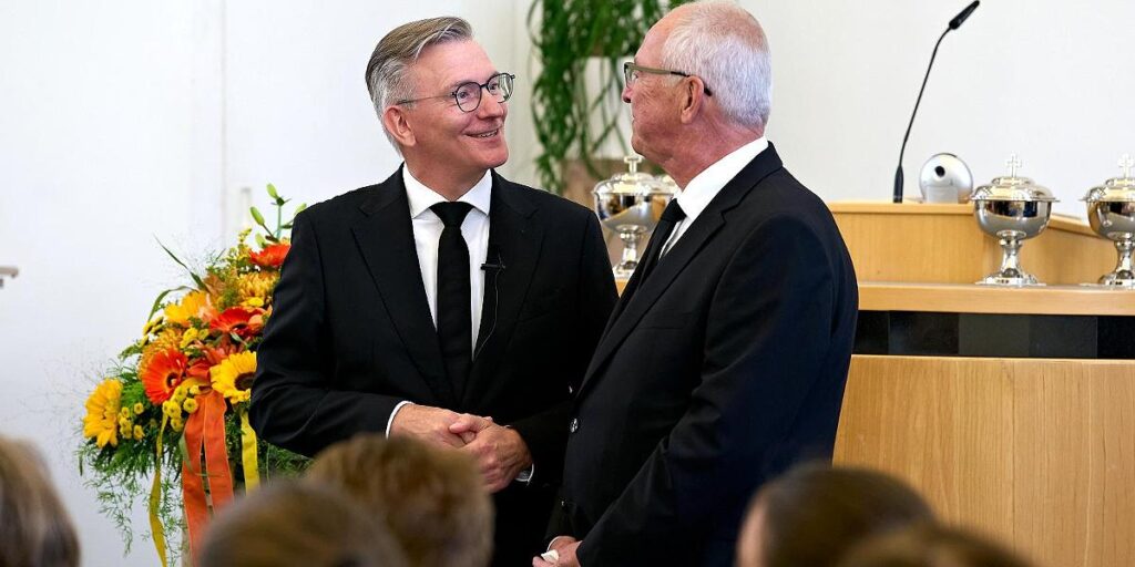 Gießen: Bezirksevangelist    Dirk Ehrenfried in den Ruhestand verabschiedet